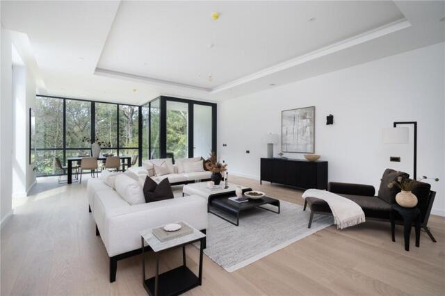 Coombe Hill Road, Kingston Upon Thames, 6 Bedroom Detached