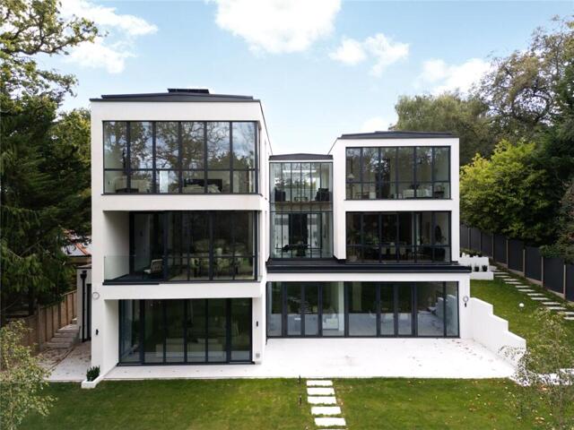 Coombe Hill Road, Kingston Upon Thames, 6 Bedroom Detached