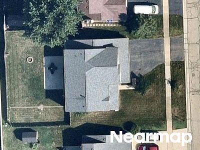 Th Ave, Kenosha, Preforeclosure Single-family Home