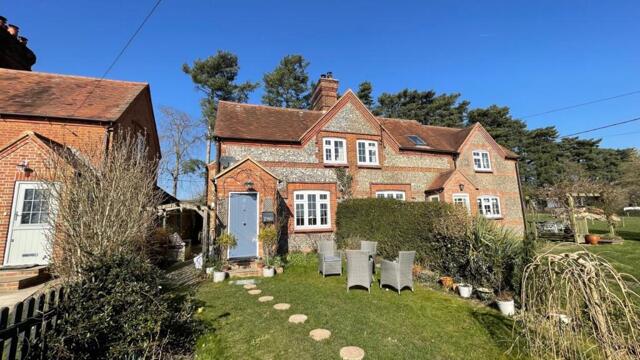 Seymour Court Lane, Marlow, 3 Bedroom Semi-detached