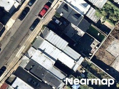 Penn St, Philadelphia, Preforeclosure Townhouse In