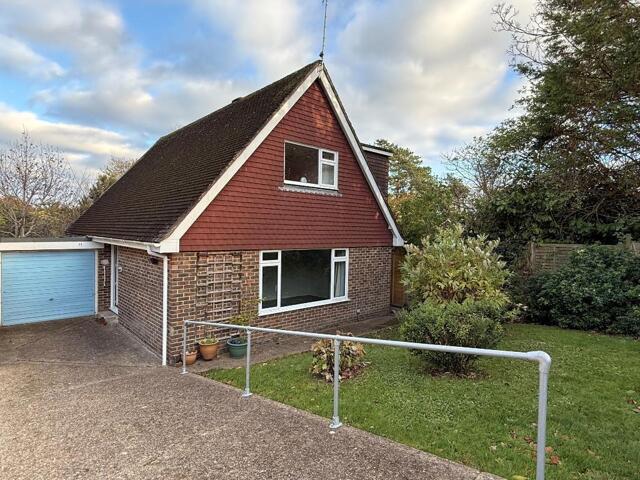 Coombe Drove, Steyning, 3 Bedroom Detached Coombe Drove, Steyning, 3 Bedroom Detached