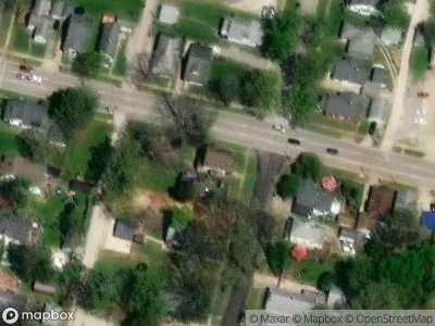N Pine St, Centralia, Preforeclosure Single-family Home
