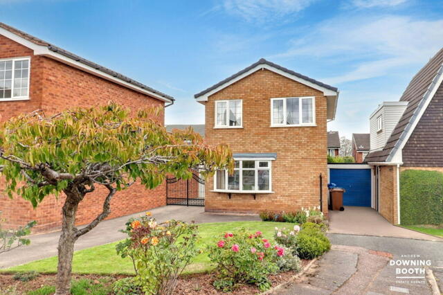 Giles Road, Lichfield, 3 Bedroom Detached