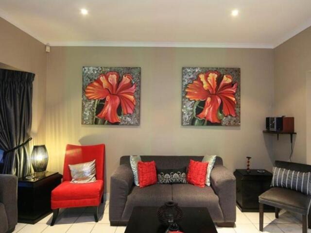 Portland Drive, Durban, La Loggia Bed Portland Drive, Durban, La Loggia Bed