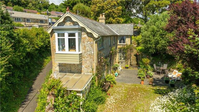 Undercliff Drive, St. Lawrence, 3 Bedroom Detached