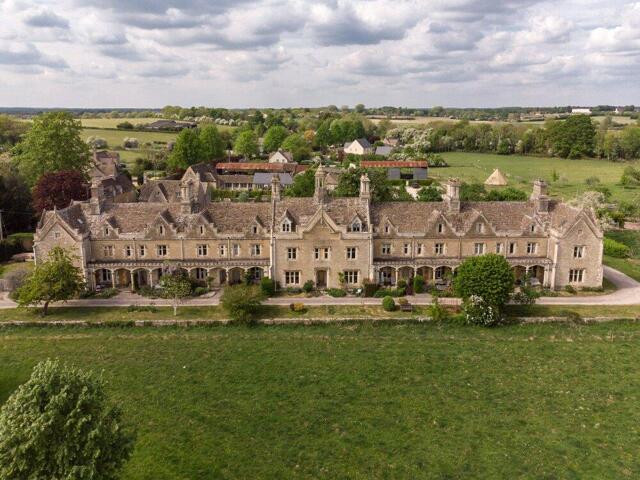 South Cerney, Silver Street, Cirencester, 3 Bedroom Terraced