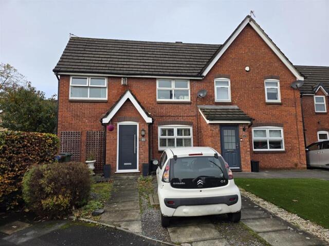 Marquis Drive, Heald Green, 2 Bedroom End Marquis Drive, Heald Green, 2 Bedroom End