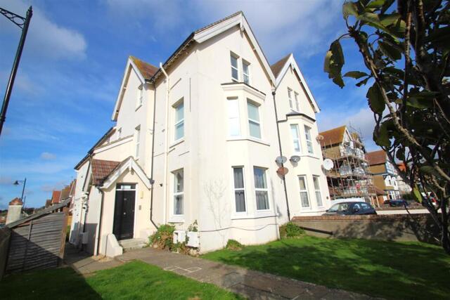Norfolk Road, Littlehampton, 1 Bedroom Flat