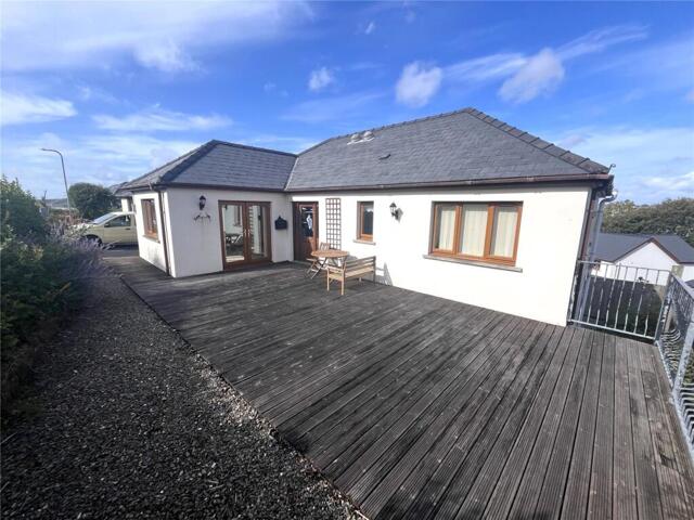 Llanreath, St. Patricks Hill, Pembroke Dock, 4 Bedroom House Llanreath, St. Patricks Hill, Pembroke Dock, 4 Bedroom House