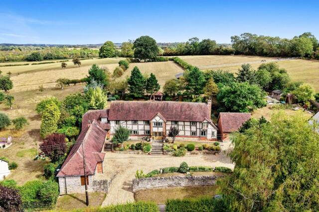 Walcote, Alcester, 5 Bedroom Detached