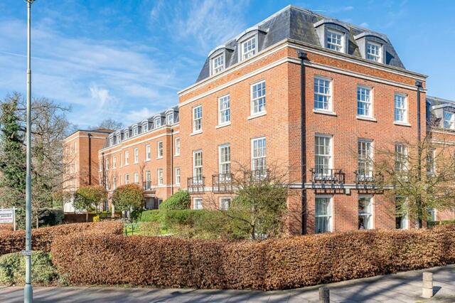 College Way, Peel Court, Welwyn Garden City, 1 Bedroom Apartment