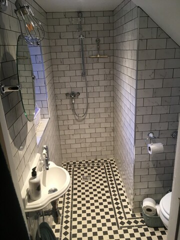 Wigan, Room For Rent