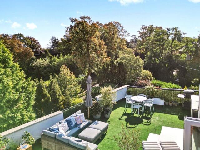 Hale, Leicester Road, Altrincham, 3 Bedroom Penthouse