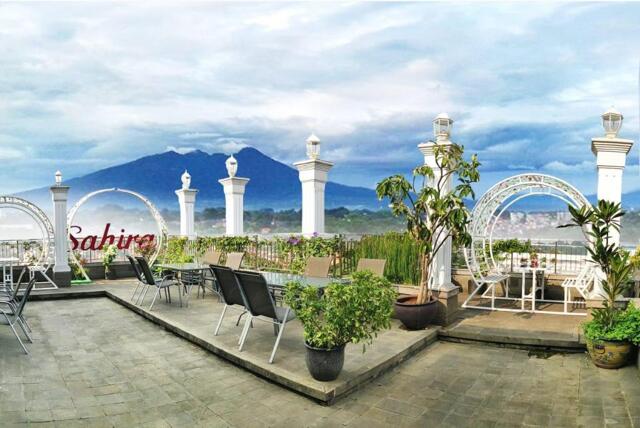 Jalan Paledang  No.  Rt.  Rw.  Bogor Tengah, Bogor,bogor, Sahira Butik Hotel