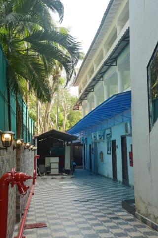 Next To Kingfisher Villa, Fort Aguada Road, Don Hill Beach