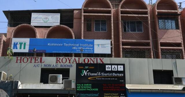 Grace Plaza, S.v .road, Opp. Sabri Masjid, Near Jogshwari Railway Station (w),  Mumbai, India, Mumba