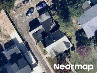 Green Ln, Clifton Heights, Preforeclosure Single-family Home