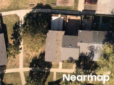 Kirkland Ln, Villa Park, Preforeclosure Townhouse In