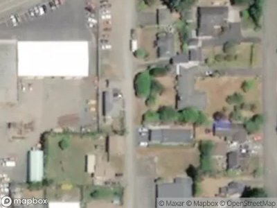 N Laurel St, Coquille, Foreclosure Single-family Home