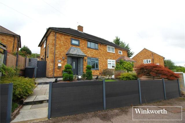 Walshford Way, Borehamwood, 3 Bedroom Semi-detached