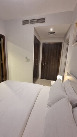 Dubai, Room For Rent