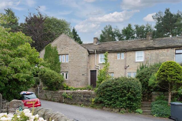 Winewall House  Barn, Lane Top, 4 Bedroom Detached