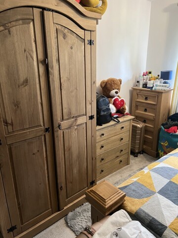 Redhill,room For Rent