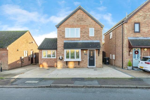 Lime Tree Avenue, Wymondham, 3 Bedroom Detached