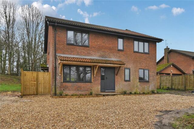 Chineham, Reading Road, Basingstoke, 4 Bedroom Detached Chineham, Reading Road, Basingstoke, 4 Bedroom Detached