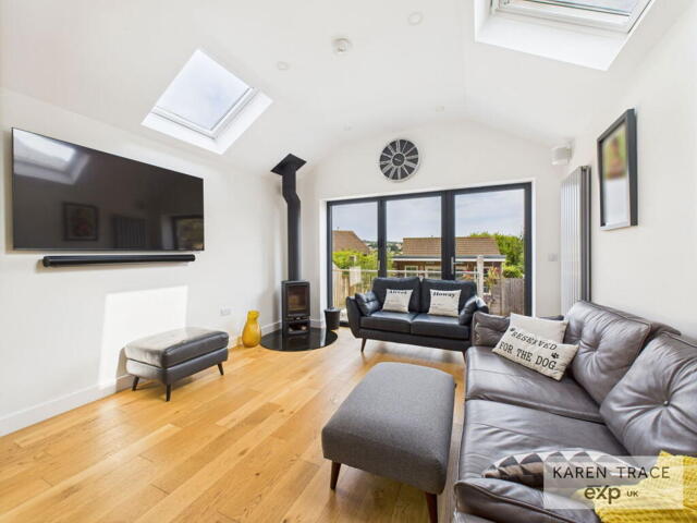 Chandlers Walk, Charlestown, 3 Bedroom Semi-detached