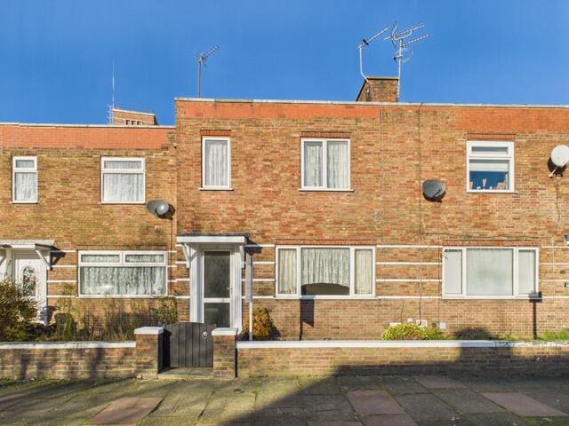 Court Road, Southport, 2 Bedroom Terraced