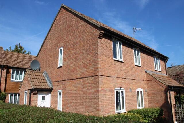 Wiltshire Close, Hungerford, 2 Bedroom Maisonette