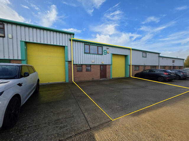Hurricane Way, Wickford, Light Industrial Facility
