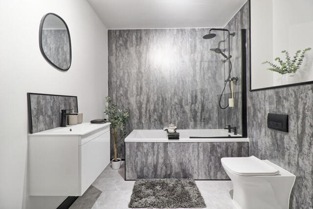 High Street, Wickford, 2 Bedroom Apartment