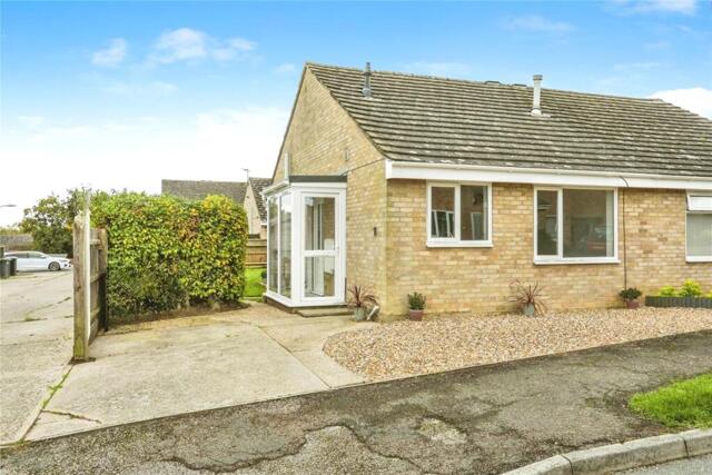 Needham Market, Steggall Close, Ipswich, 2 Bedroom Bungalow