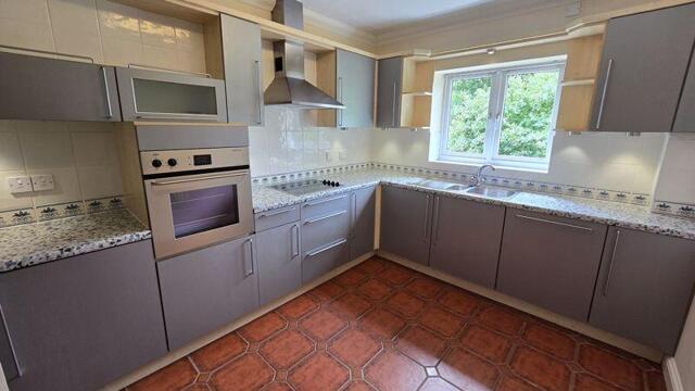 Belgravia House, Thorpe Road, 2 Bedroom Apartment