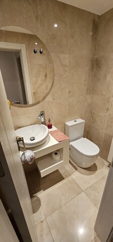 Villaquilambre, Room For Rent