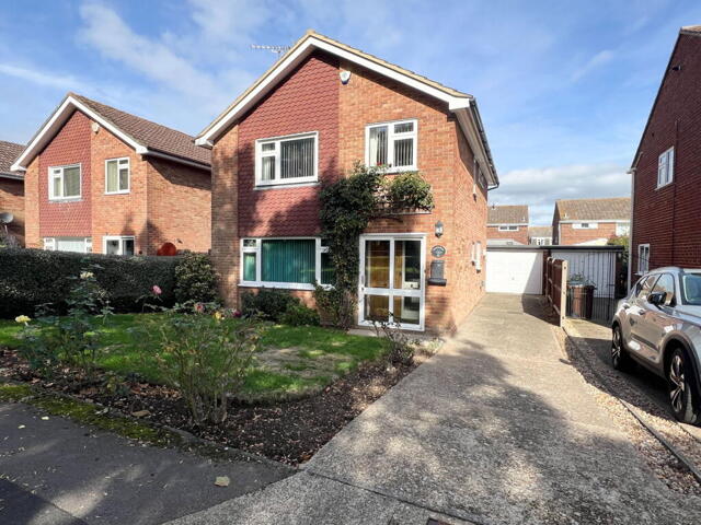 Lennox Close, Alverstoke, 4 Bedroom Detached