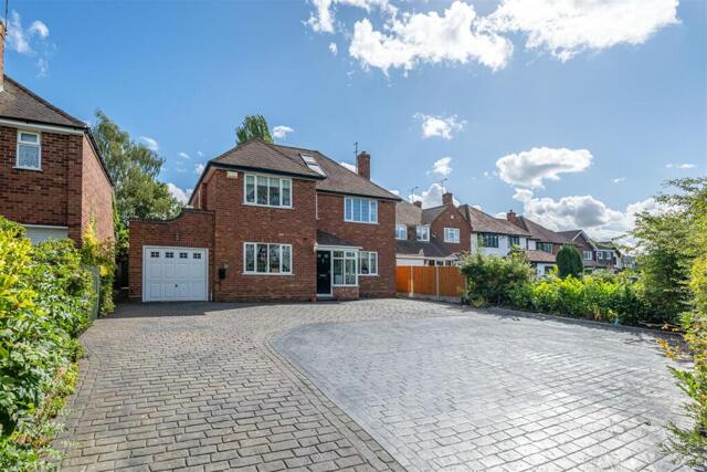 Yew Tree Lane, Tettenhall, 5 Bedroom Detached