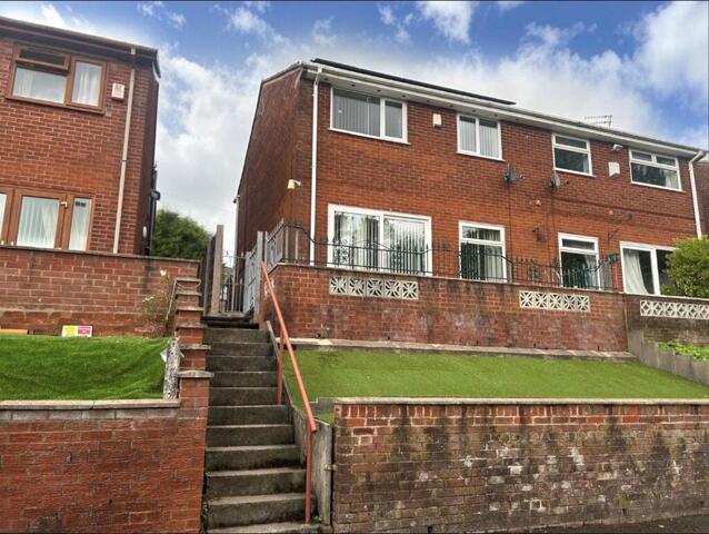 Clarksfield, Glen Road, Oldham, 3 Bedroom Semi-detached