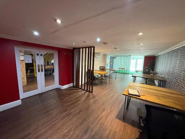 Leigh Road, Leigh-on-sea, Office To Lease