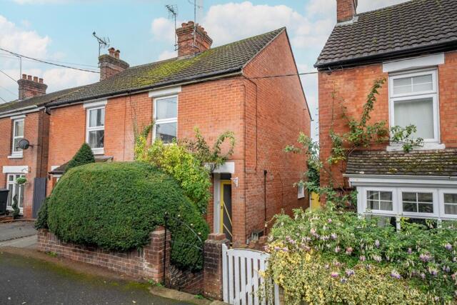 Old Winton Road, Andover, 3 Bedroom Semi-detached