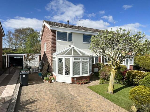 Argameols Close, Southport, 3 Bedroom Semi-detached