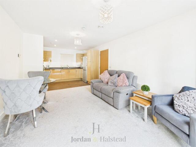 Helsby, Cable Drive, Frodsham, 2 Bedroom Apartment