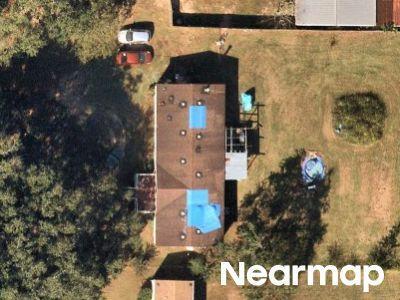 W Kingsfield Rd, Cantonment, Preforeclosure Single-family Home