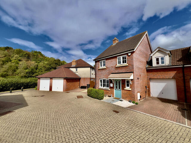 Aller Mead Way, Williton, 4 Bedroom Semi-detached