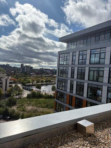 Furness Quay, Manchester, 2 Bedroom Apartment