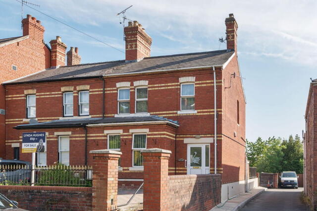 Hardwick Avenue, Chepstow, 3 Bedroom Semi-detached Hardwick Avenue, Chepstow, 3 Bedroom Semi-detached