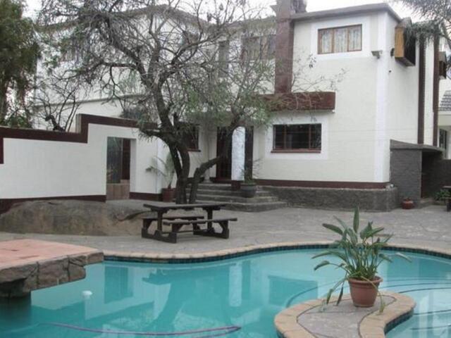 Aitken Street Halfway House Midrand, Johannesburg, Ecotel Midrand, Guesthouse/bed